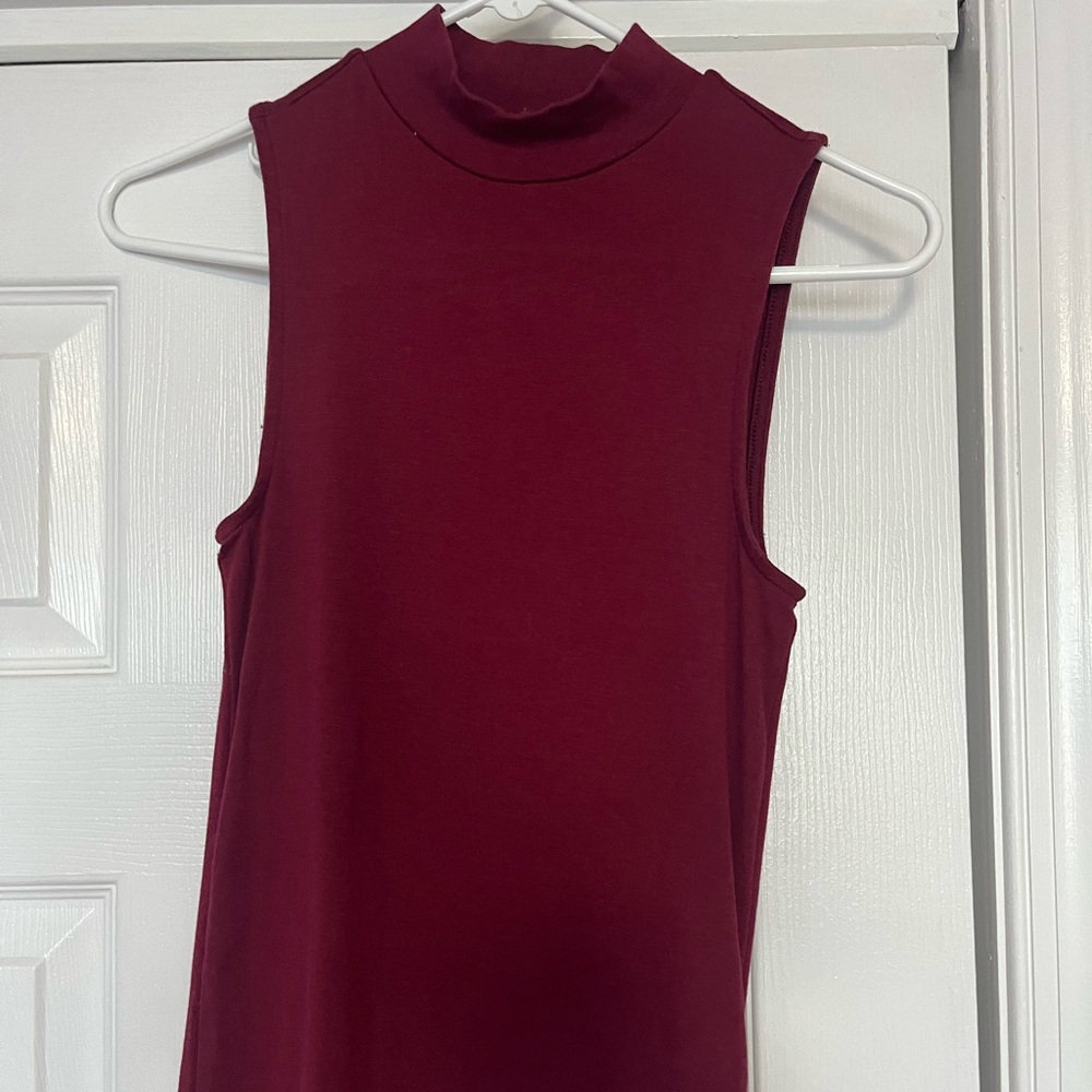 Dark Red Mock-neck tank top